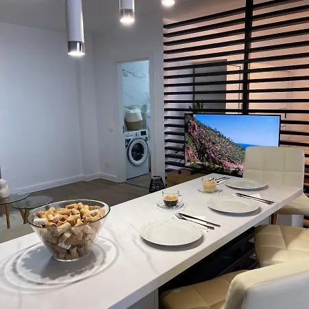 Apartamento Malachite Urban Gem - Skyline Terrace Oasis Bucarest