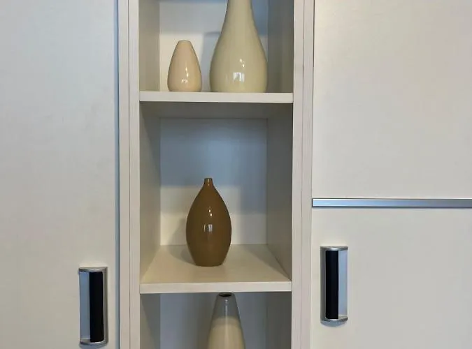 Malachite Urban Gem - Skyline Terrace Oasis *