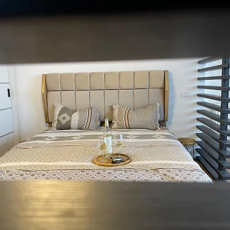 Malachite Urban Gem - Skyline Terrace Oasis Apartamento Bucareste