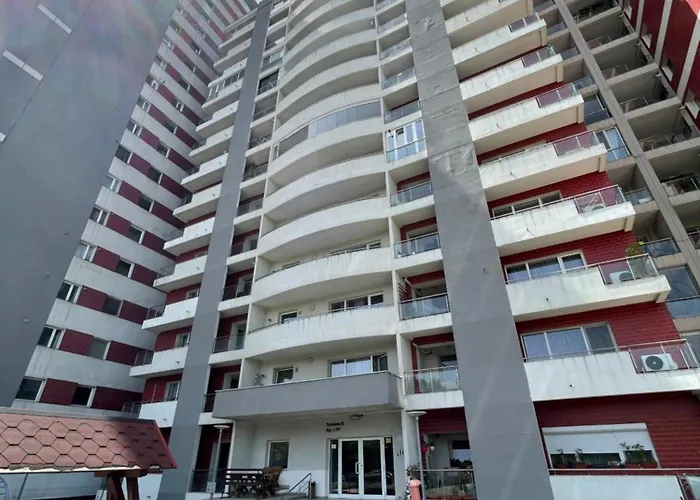 דירה Malachite Urban Gem - Skyline Terrace Oasis בוקרשט